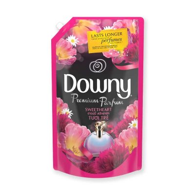 Downy Concentrate Softener Sweet Heart 1350 ml.ดาวน์นี่ สวีทฮาร์ท น้ำยาปรับผ้านุ่ม สูตรเข้มข้น ขนาด 1350 มล.